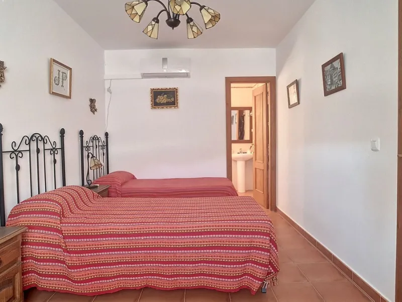 Charming Country Retreat with Pool and Orchard near Corumbuela