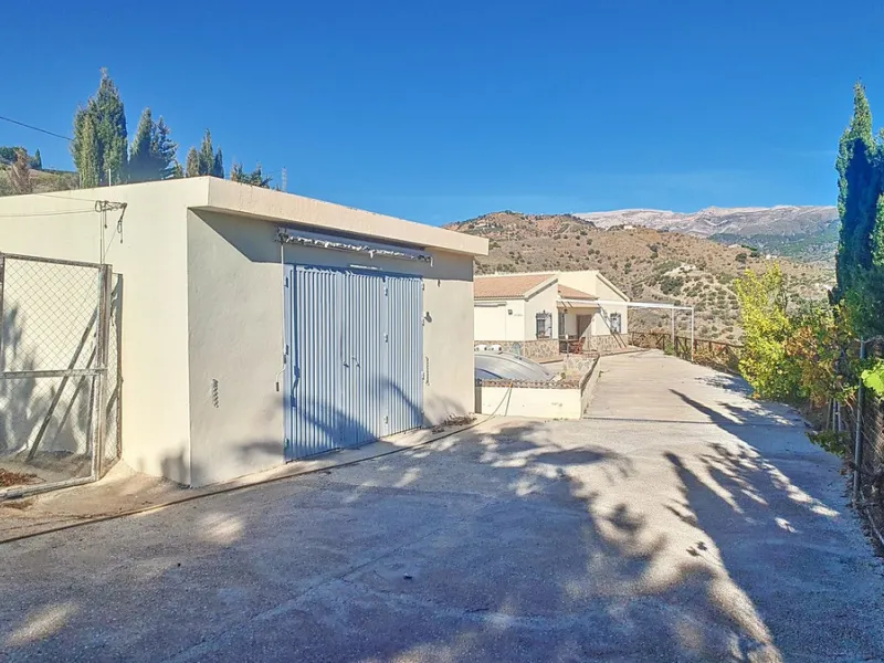 Charming Country Retreat with Pool and Orchard near Corumbuela