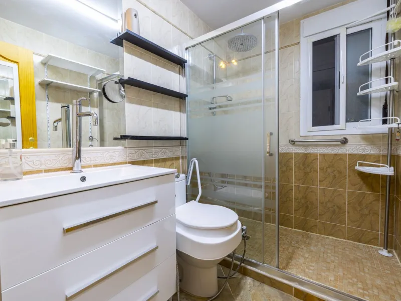 House - Detached Villa в продаже в Arenas, Málaga. В доме 3 спален и 2 ванных комнат. Площадь дома 220 м². Площадь участка 5525 м²