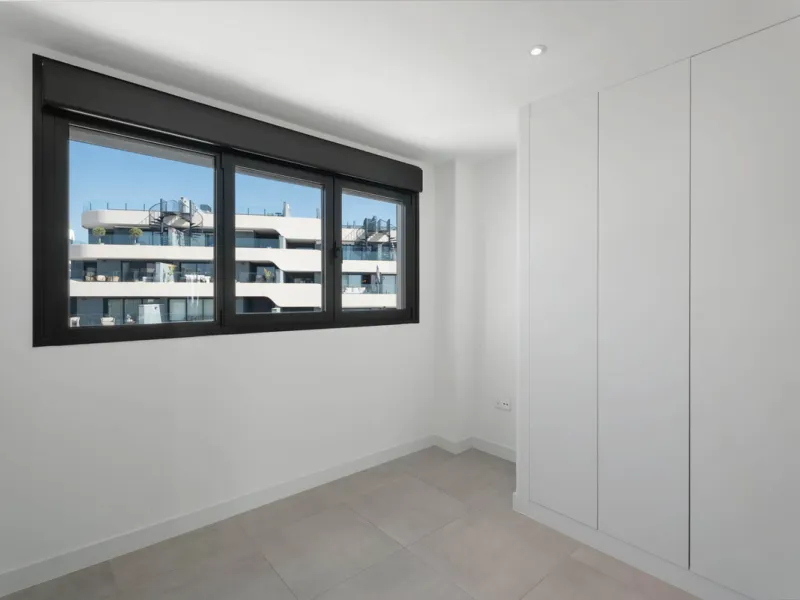 Apartment - Penthouse в продаже в Estepona, Málaga. В доме 3 спален и 2 ванных комнат. Площадь дома 195 м²