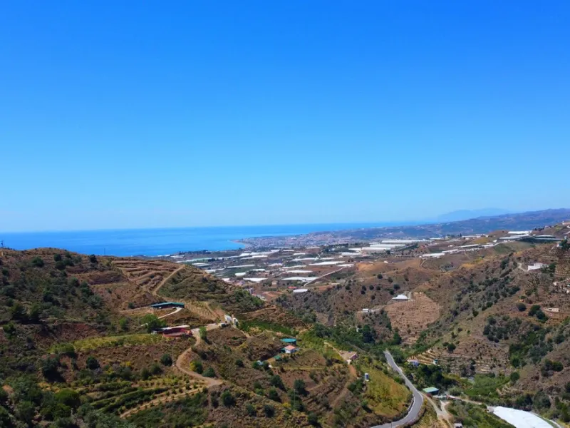 Prestigious Seaview Estate in Sayalonga – A Masterpiece of Luxury and Serenity