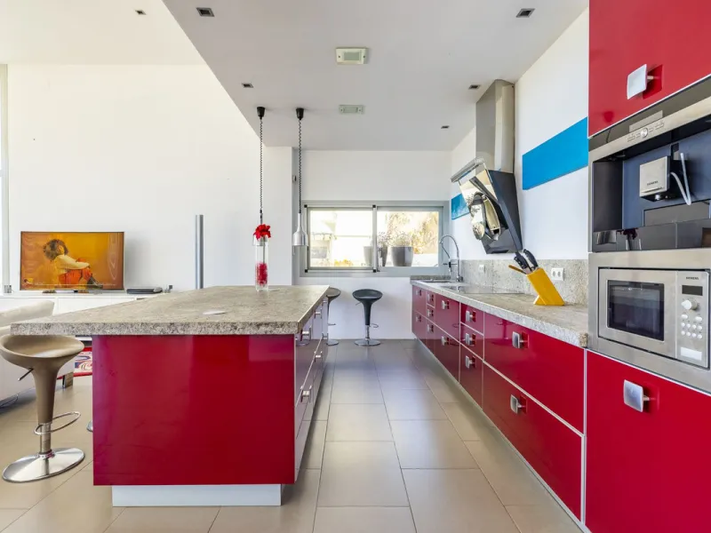 Prestigious Seaview Estate in Sayalonga – A Masterpiece of Luxury and Serenity