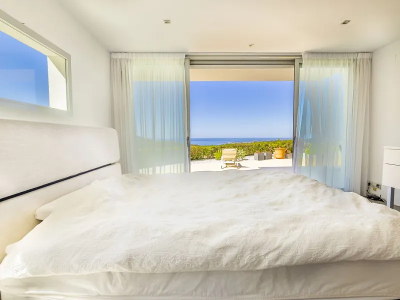 Prestigious Seaview Estate in Sayalonga – A Masterpiece of Luxury and Serenity