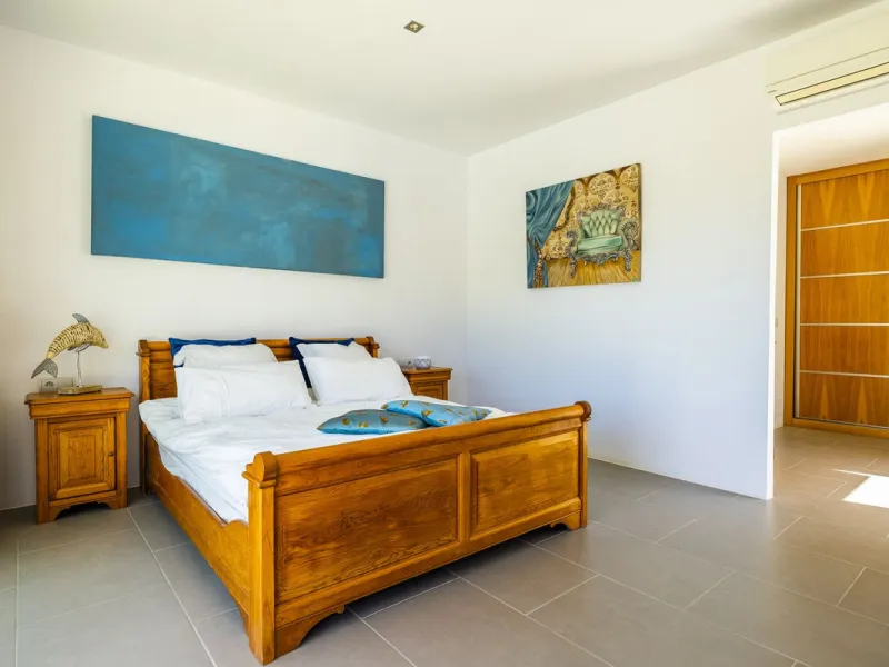 Prestigious Seaview Estate in Sayalonga – A Masterpiece of Luxury and Serenity