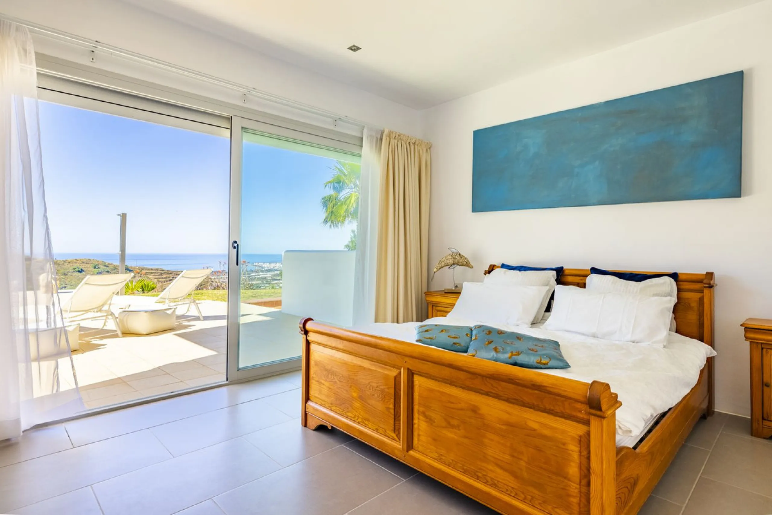 Prestigious Seaview Estate in Sayalonga – A Masterpiece of Luxury and Serenity