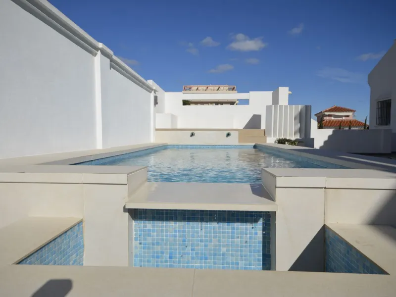 Прекрасная отдельная вилла в самом центре Сабинильяса 1.850.000€