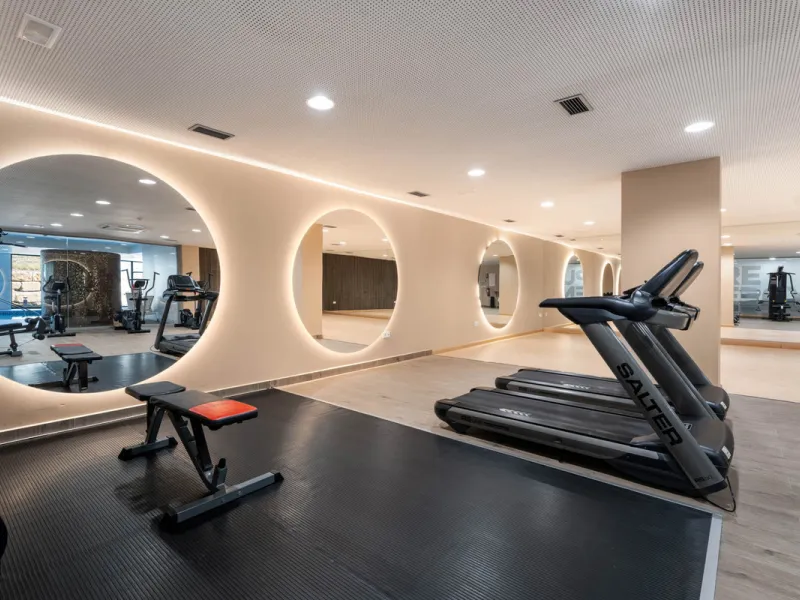 Apartment - Penthouse в продаже в Estepona, Málaga. В доме 3 спален и 2 ванных комнат. Площадь дома 195 м²