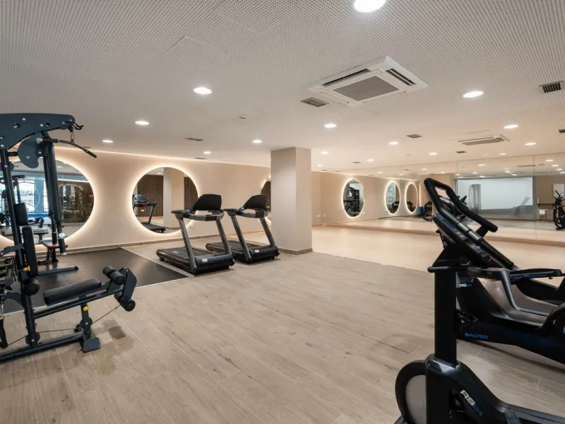 Apartment - Penthouse в продаже в Estepona, Málaga. В доме 3 спален и 2 ванных комнат. Площадь дома 195 м²