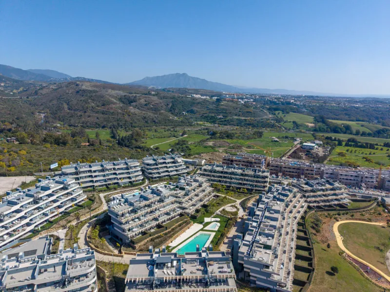 Apartment - Penthouse в продаже в Estepona, Málaga. В доме 3 спален и 2 ванных комнат. Площадь дома 195 м²