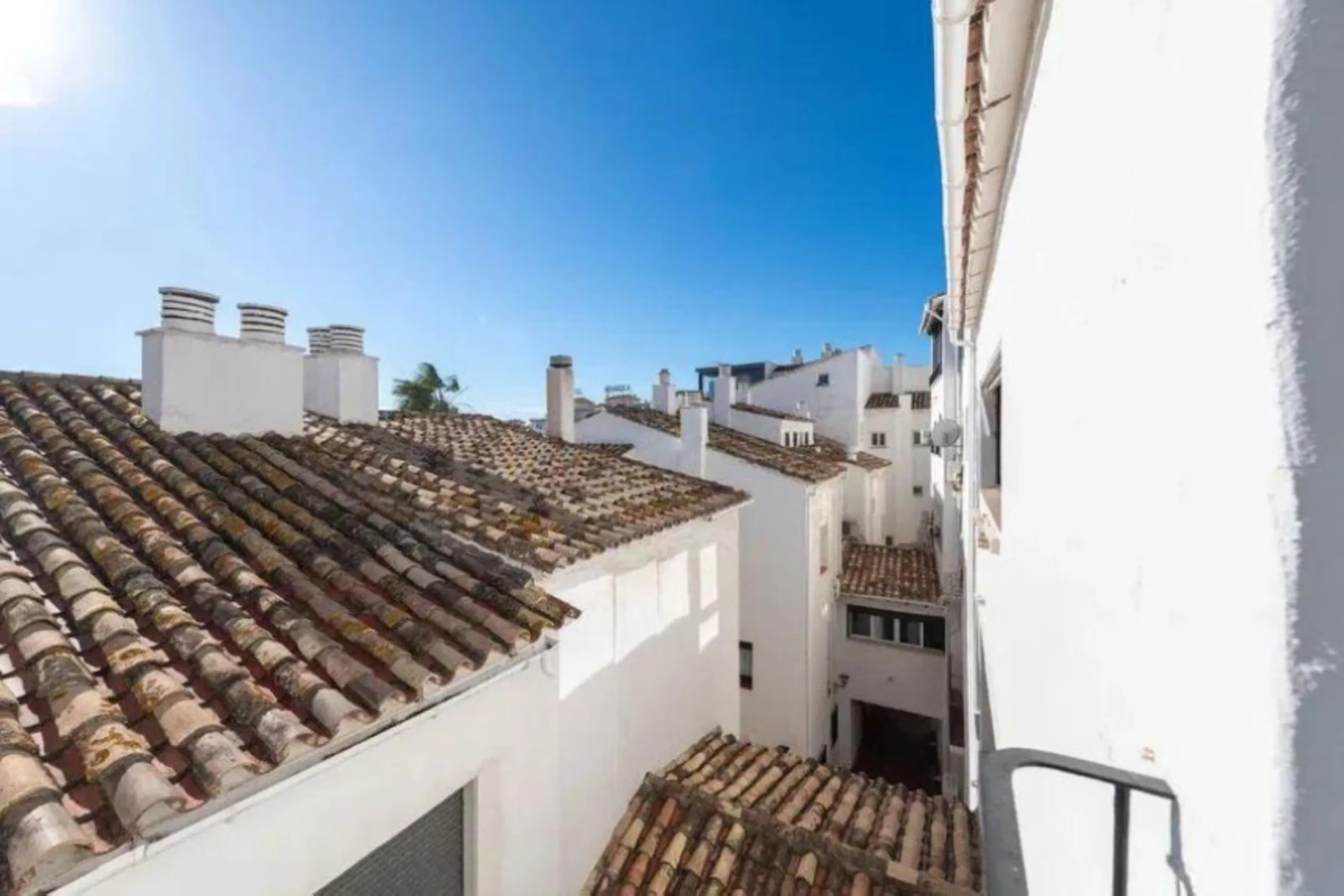 Middle Floor Apartment, Puerto Banús, Costa del Sol.