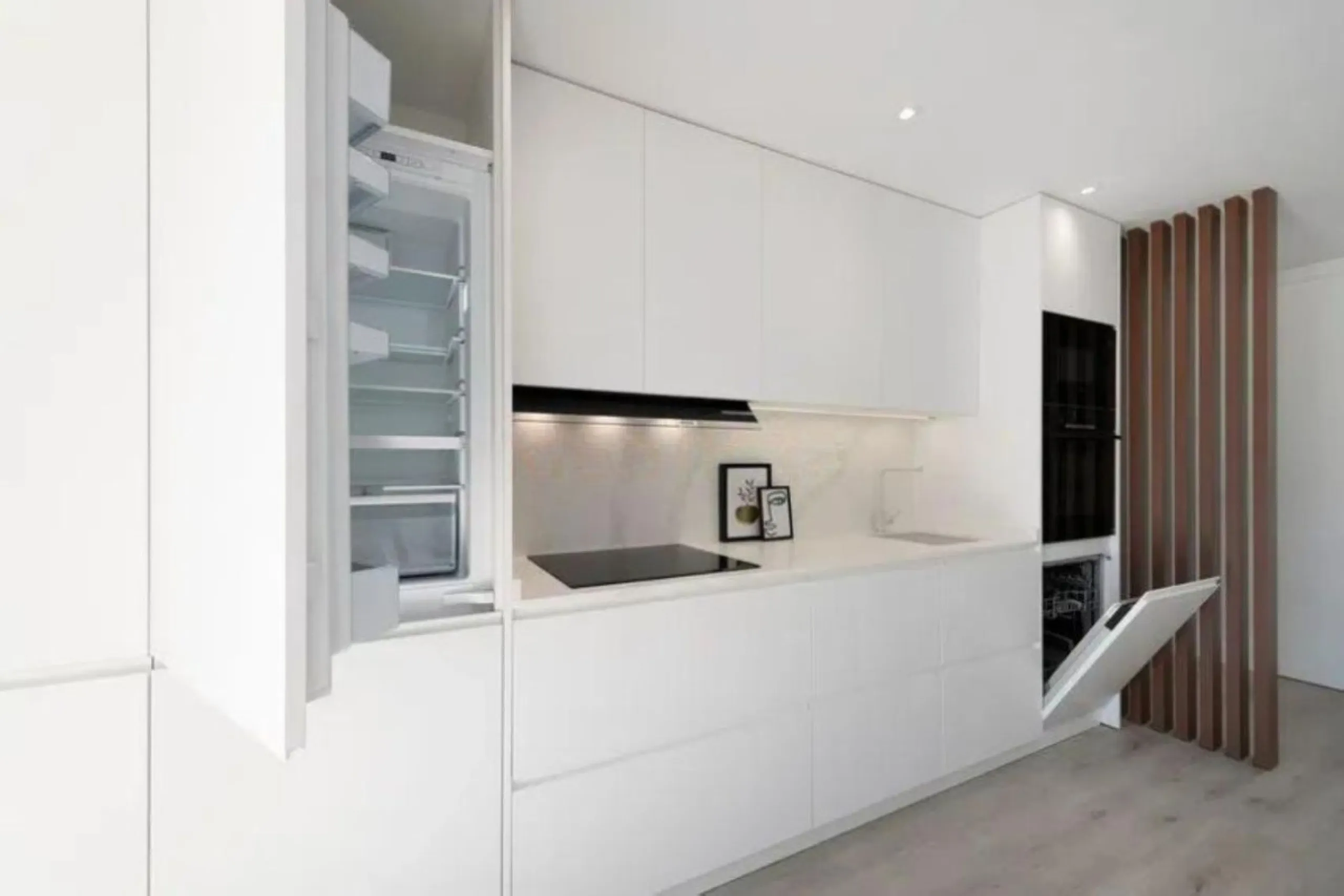 Middle Floor Apartment, Puerto Banús, Costa del Sol.