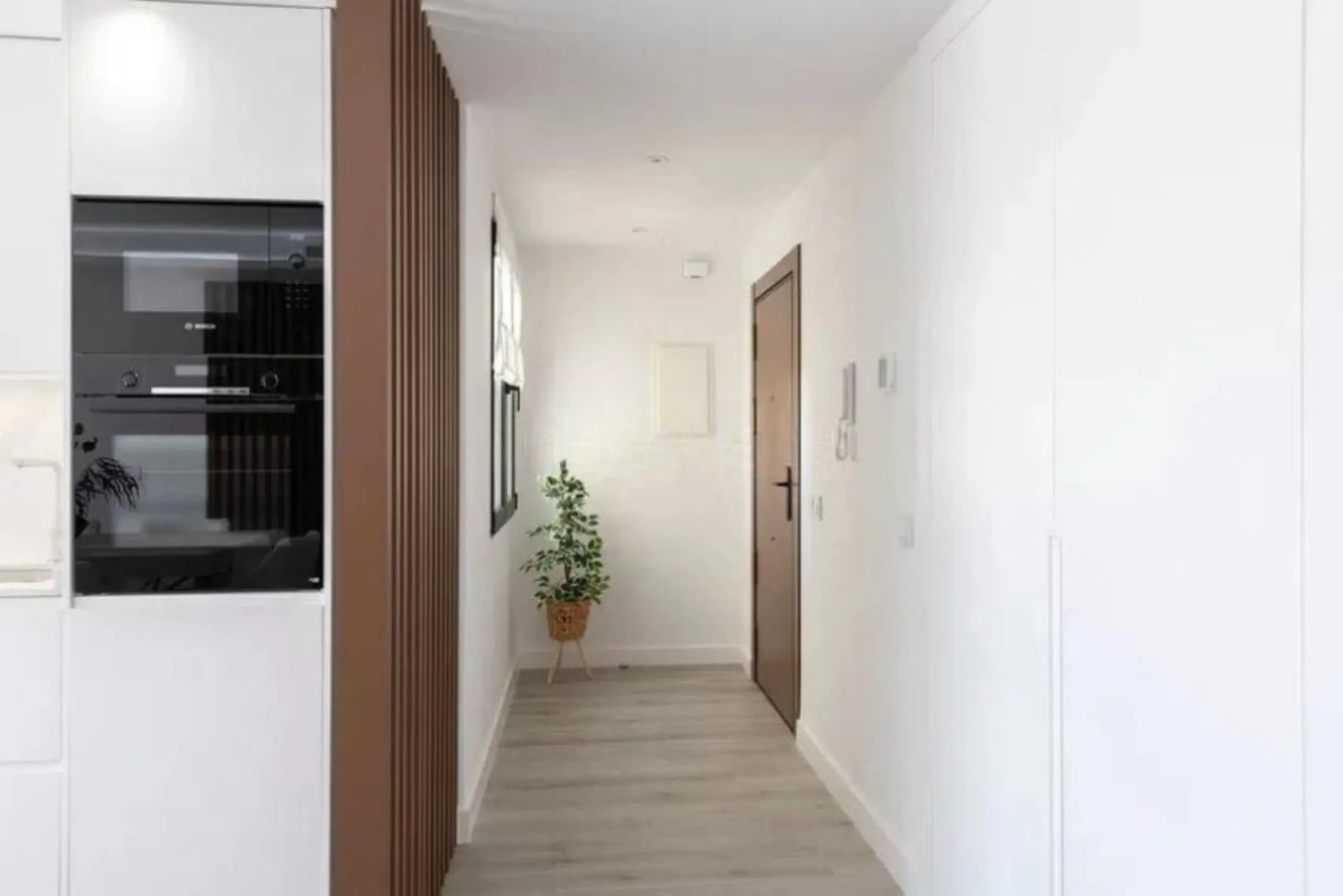 Middle Floor Apartment, Puerto Banús, Costa del Sol.