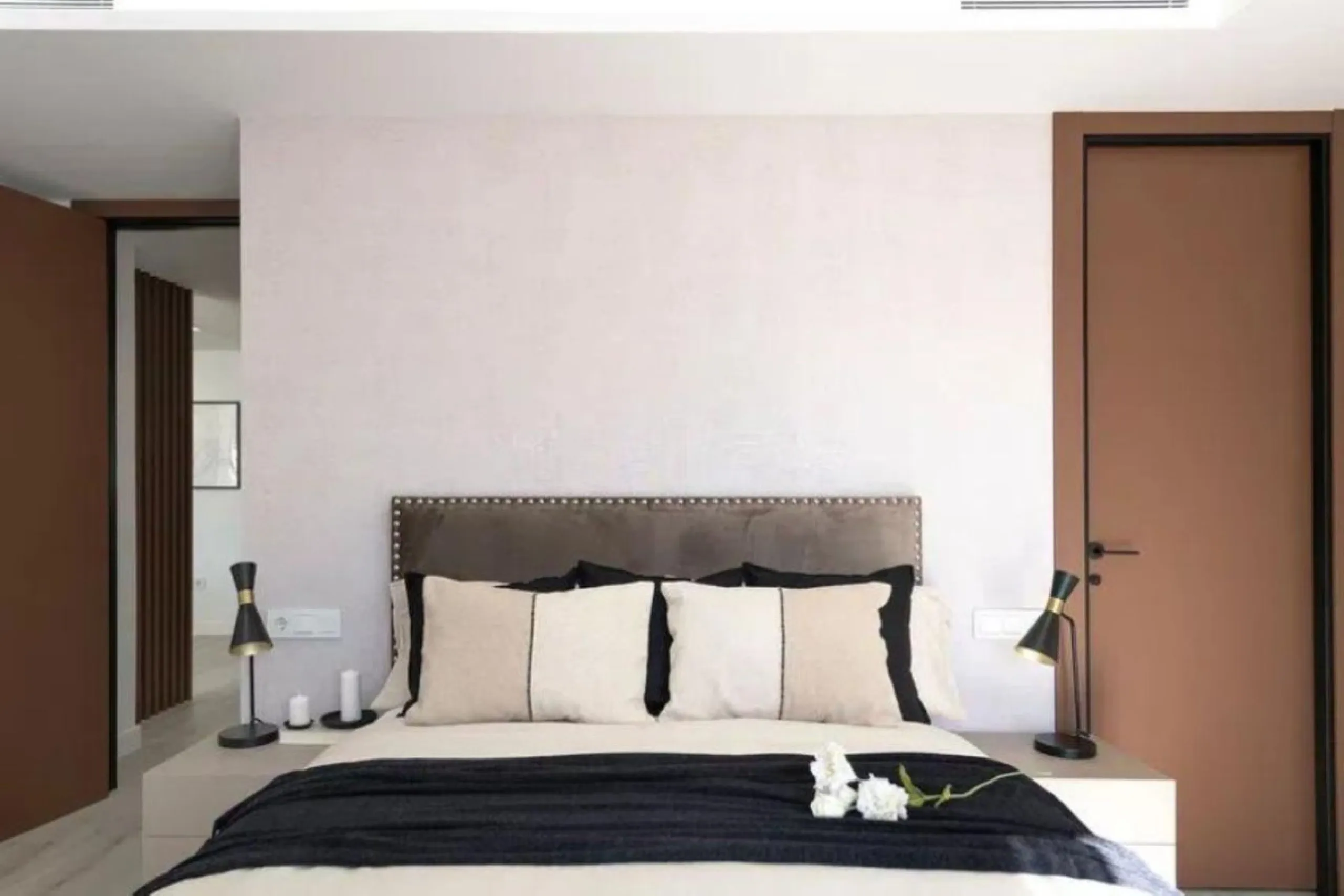 Middle Floor Apartment, Puerto Banús, Costa del Sol.