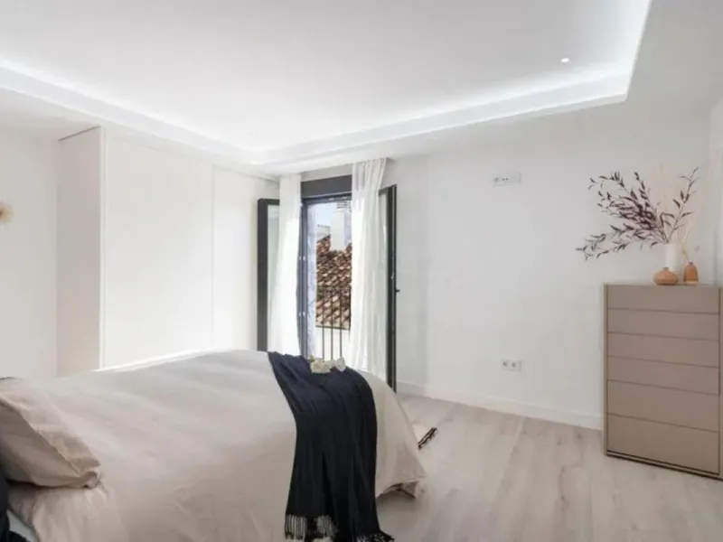 Middle Floor Apartment, Puerto Banús, Costa del Sol.