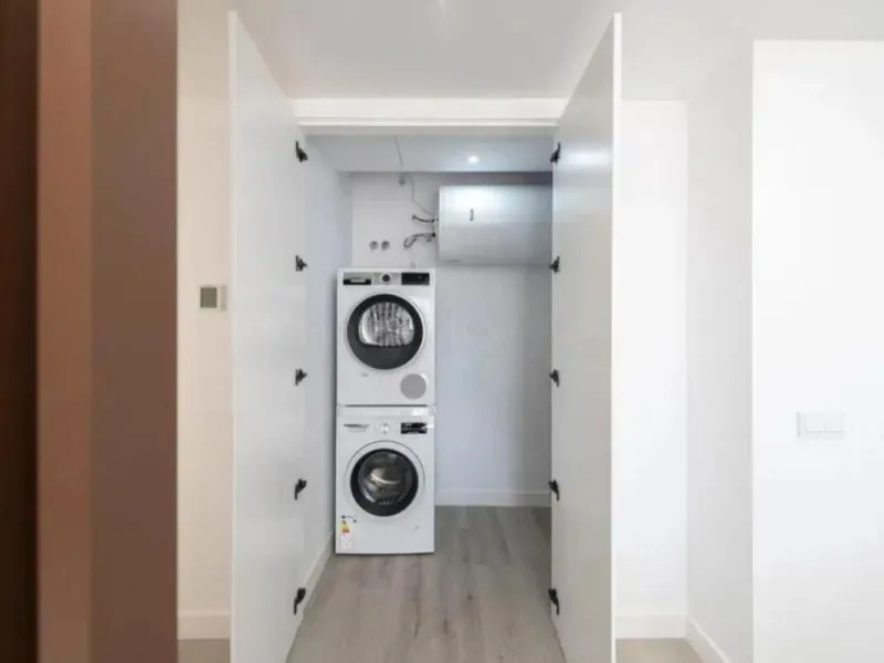 Middle Floor Apartment, Puerto Banús, Costa del Sol.
