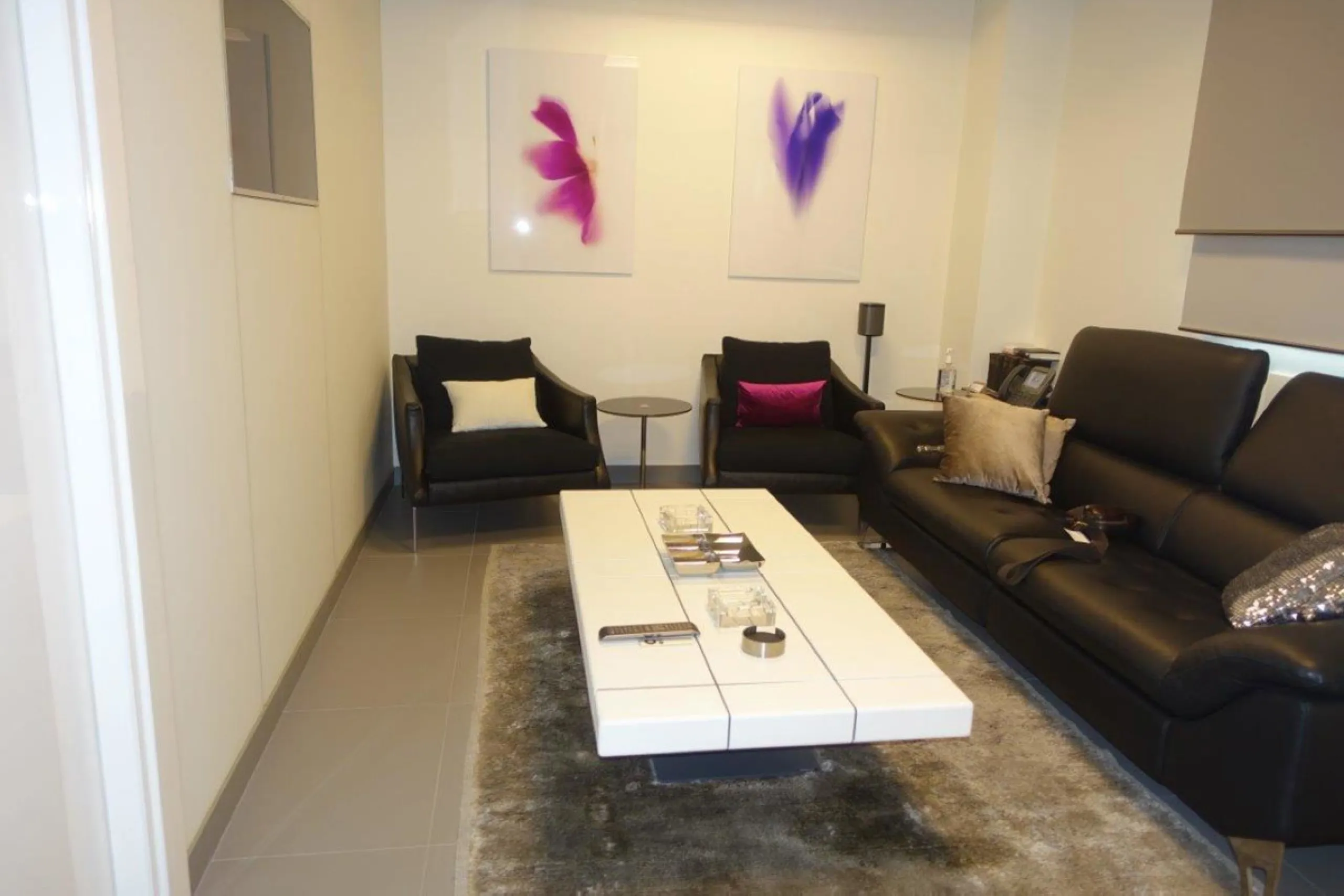 Commercial - Commercial Premises в продаже в Marbella, Málaga. Площадь дома 150 м²
