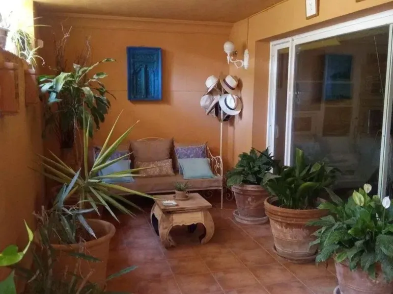Spacious townhouse in the Golden Mile next to the Hotel Puente Romano and the Hotel Alanda Marbella, and walking distance to the beach.