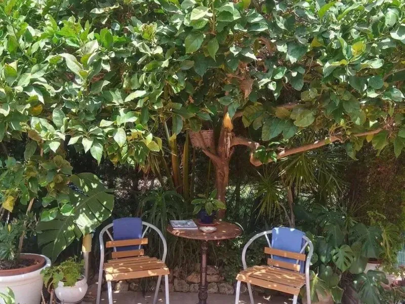 Spacious townhouse in the Golden Mile next to the Hotel Puente Romano and the Hotel Alanda Marbella, and walking distance to the beach.