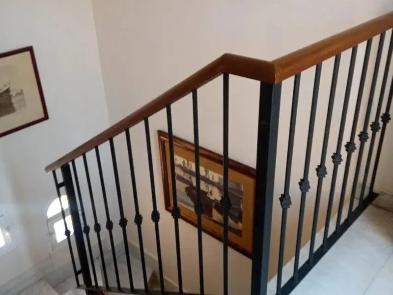 Spacious townhouse in the Golden Mile next to the Hotel Puente Romano and the Hotel Alanda Marbella, and walking distance to the beach.