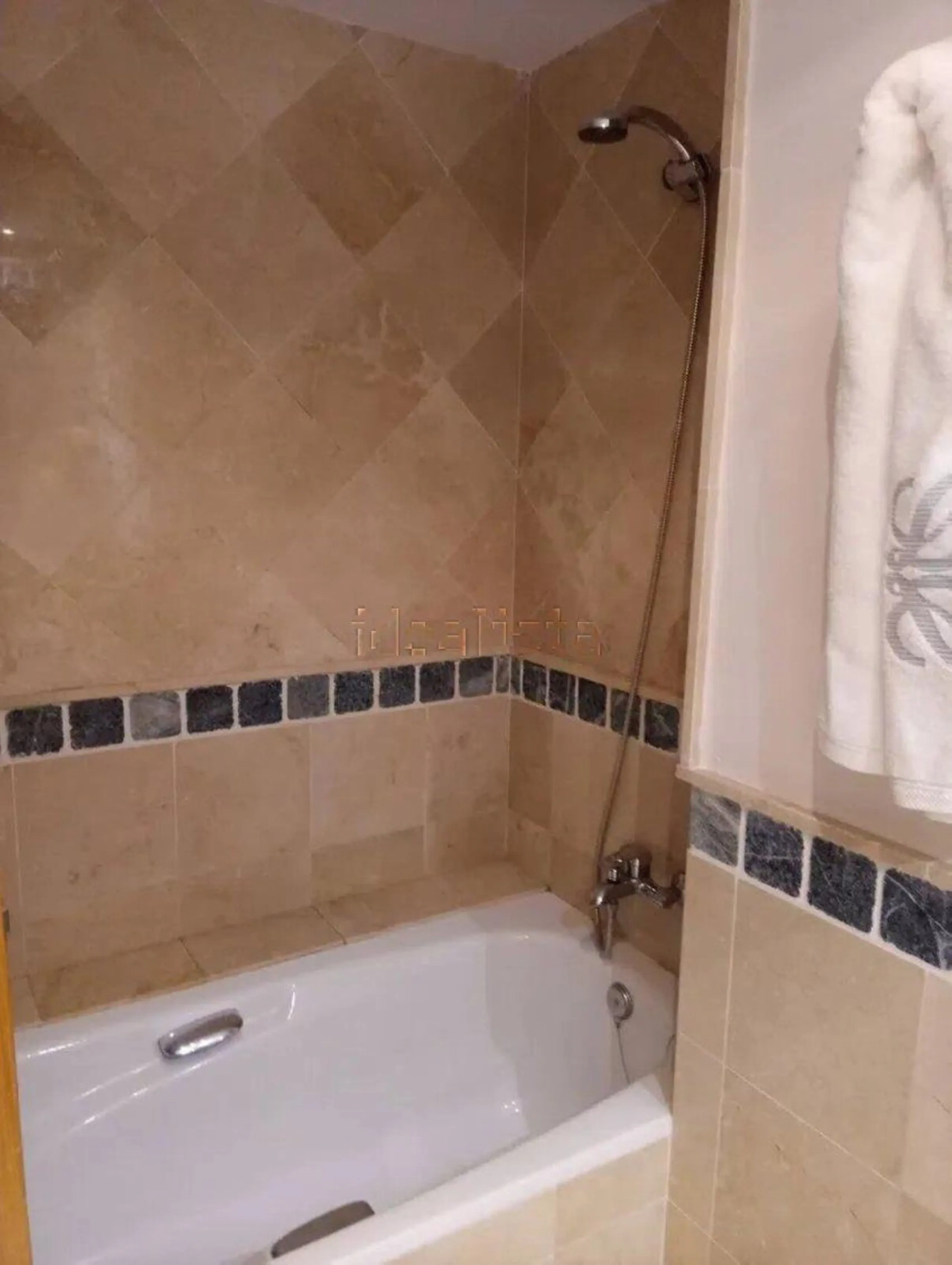 Spacious townhouse in the Golden Mile next to the Hotel Puente Romano and the Hotel Alanda Marbella, and walking distance to the beach.