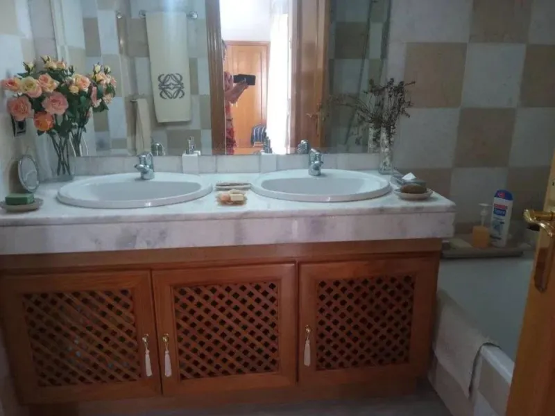 Spacious townhouse in the Golden Mile next to the Hotel Puente Romano and the Hotel Alanda Marbella, and walking distance to the beach.