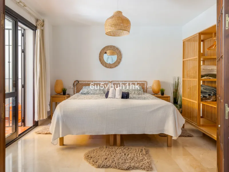 Apartment - Ground Floor Apartment в продаже в Benalmadena, Málaga. В доме 2 спален и 1 ванных комнат. Площадь дома 82 м²