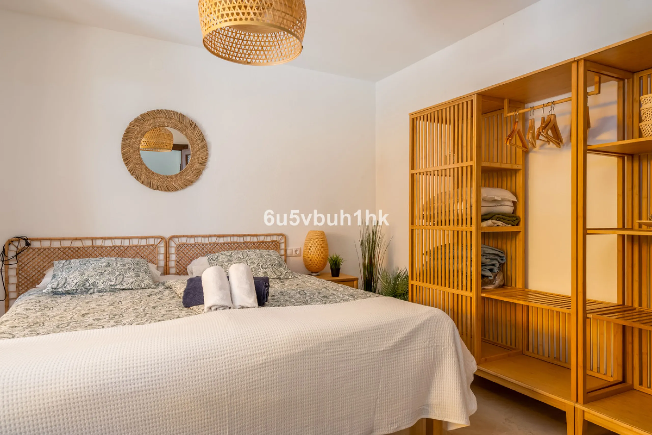 Apartment - Ground Floor Apartment в продаже в Benalmadena, Málaga. В доме 2 спален и 1 ванных комнат. Площадь дома 82 м²