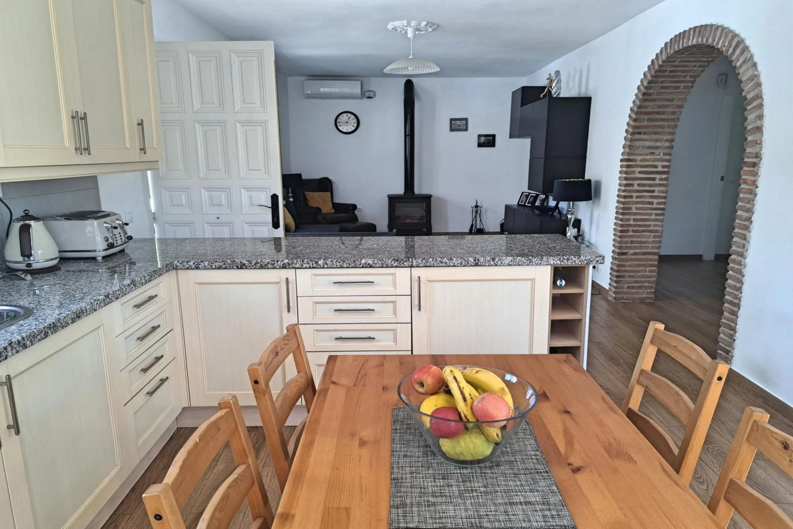 Spectacular detached villa with 3 separate living accommodations, situated in an extremely private location, walking distance to town.