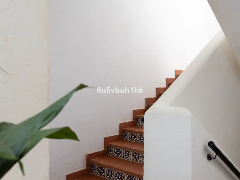 Apartment - Ground Floor Apartment в продаже в Benalmadena, Málaga. В доме 2 спален и 1 ванных комнат. Площадь дома 82 м²