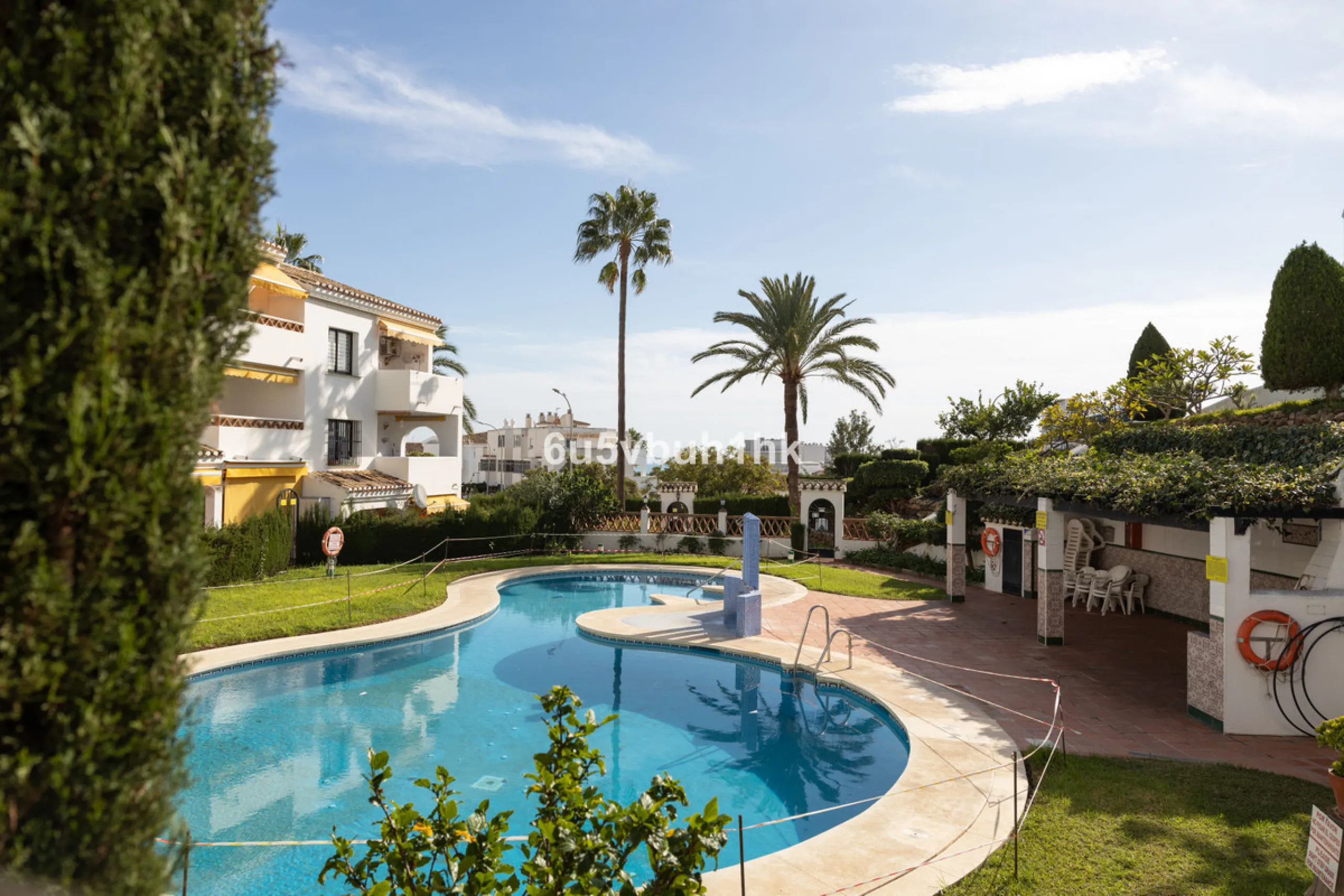 Apartment - Ground Floor Apartment в продаже в Benalmadena, Málaga. В доме 2 спален и 1 ванных комнат. Площадь дома 82 м²