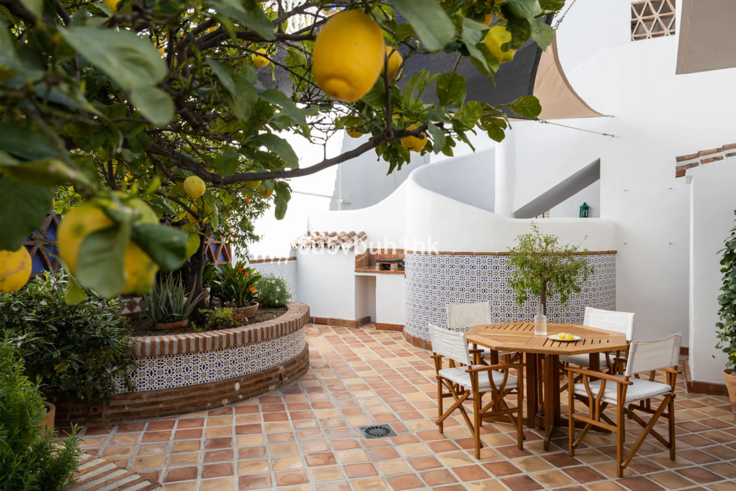 House - Detached Villa в продаже в Mijas, Málaga. В доме 4 спален и 3 ванных комнат. Площадь дома 366 м². Площадь участка 61 м²