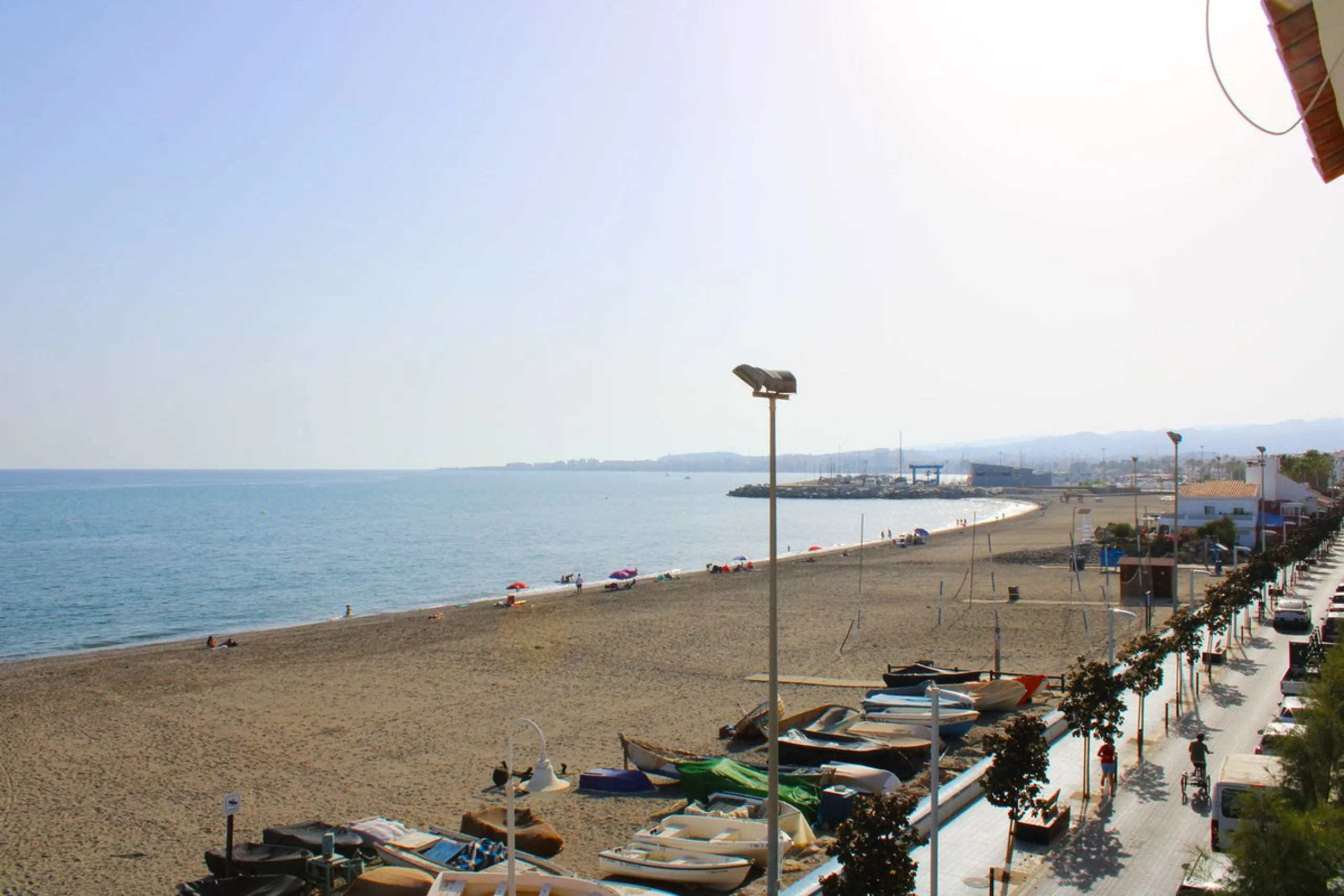Duplex Apartment in Prime Condition on the First Line in Algarrobo Costa