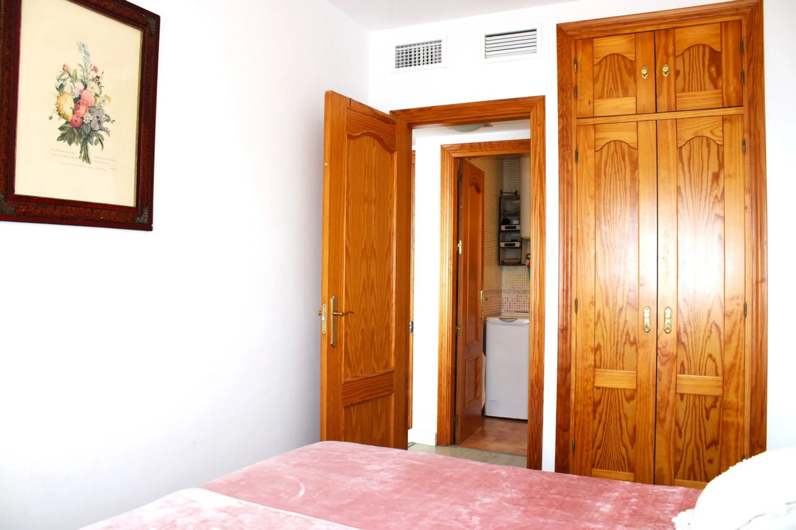 Duplex Apartment in Prime Condition on the First Line in Algarrobo Costa