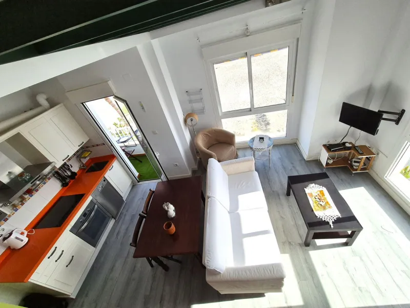 Duplex Apartment in Prime Condition on the First Line in Algarrobo Costa