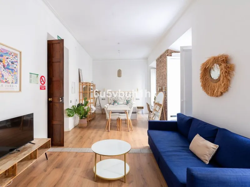 Apartment - Ground Floor Apartment в продаже в Málaga, Málaga. В доме 3 спален и 3 ванных комнат. Площадь дома 211 м²