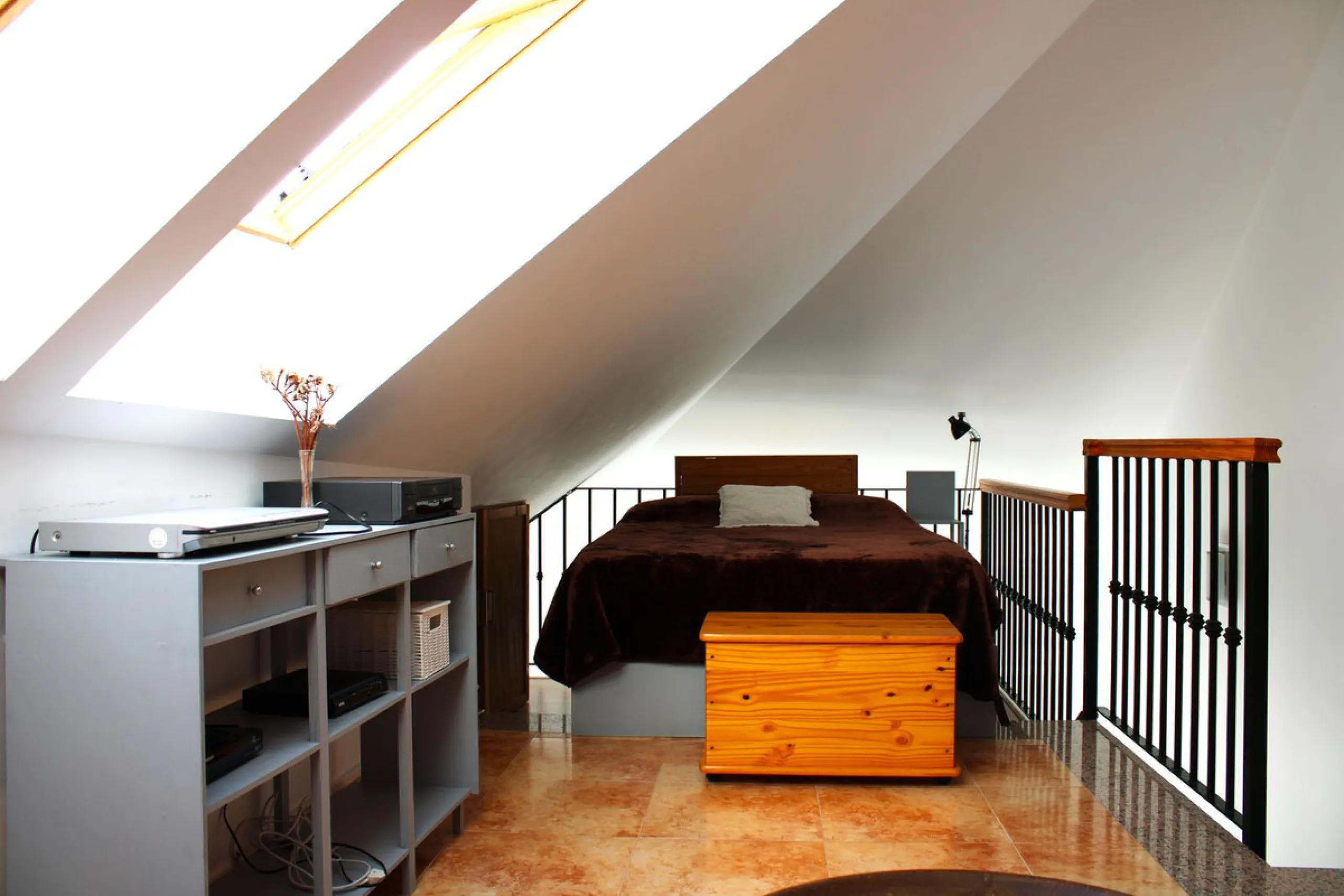 Duplex Apartment in Prime Condition on the First Line in Algarrobo Costa