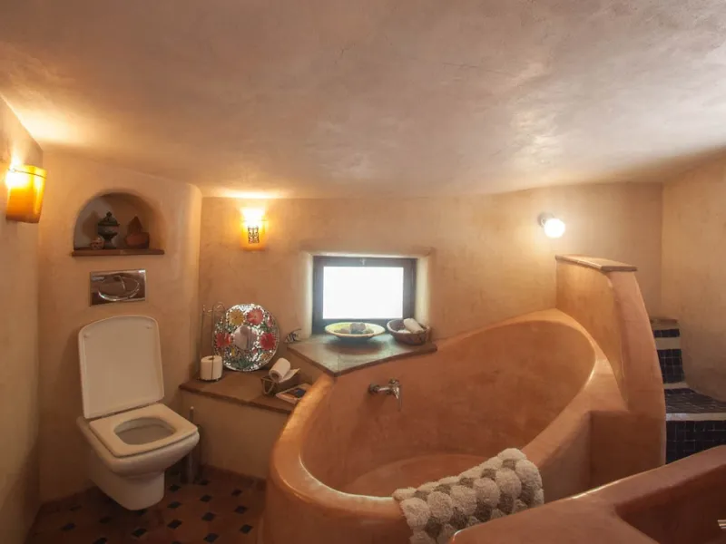 House - Finca - Cortijo в продаже в Gaucín, Málaga. В доме 6 спален и 4 ванных комнат. Площадь дома 620 м². Площадь участка 13840 м²