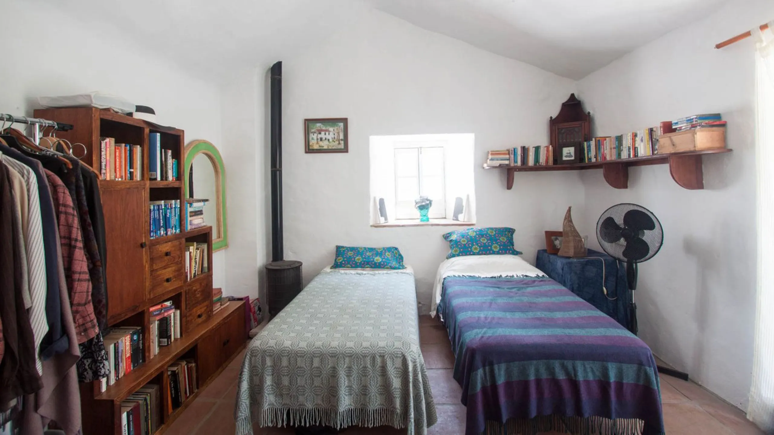 House - Finca - Cortijo в продаже в Gaucín, Málaga. В доме 6 спален и 4 ванных комнат. Площадь дома 620 м². Площадь участка 13840 м²