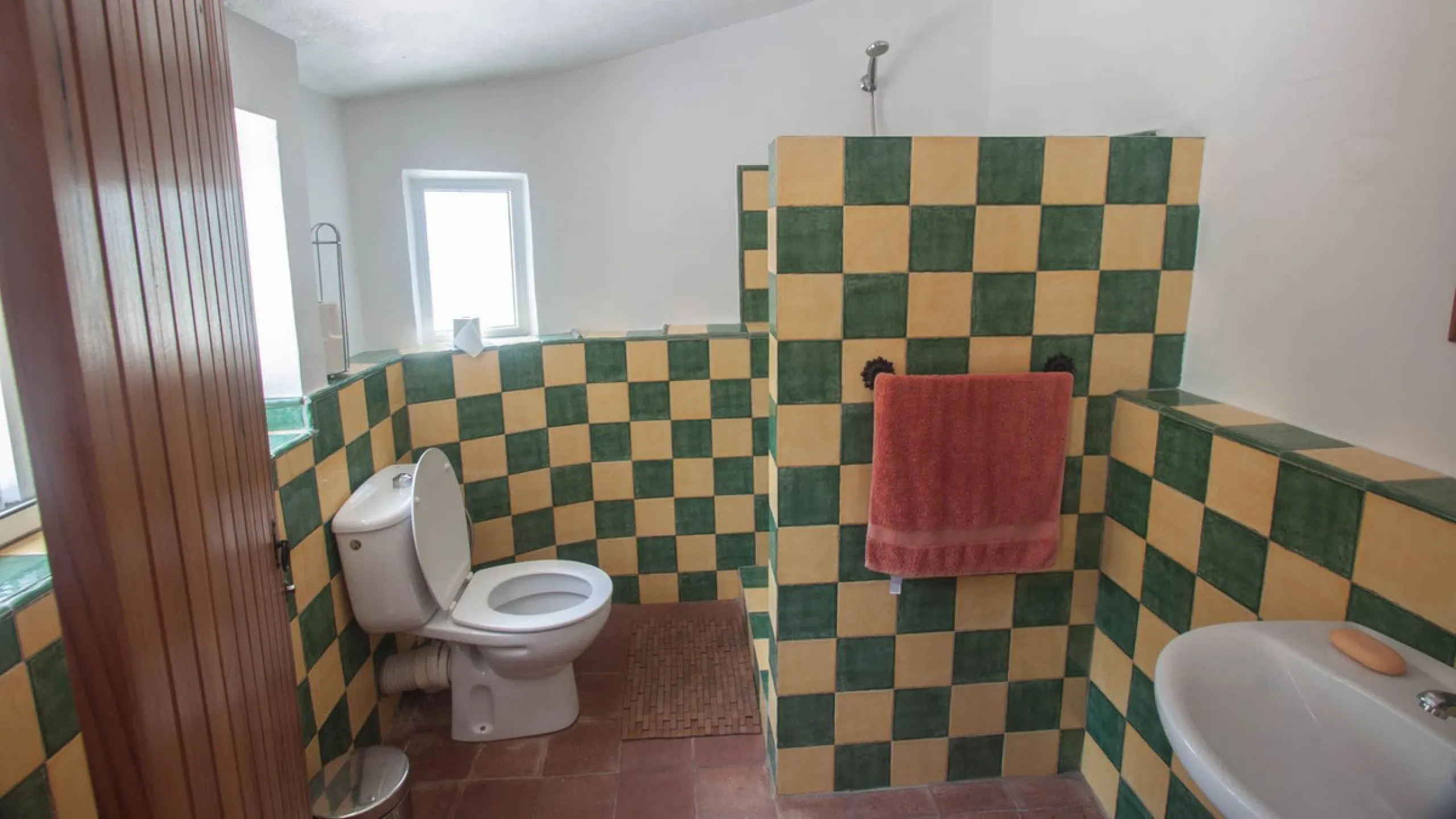 House - Finca - Cortijo в продаже в Gaucín, Málaga. В доме 6 спален и 4 ванных комнат. Площадь дома 620 м². Площадь участка 13840 м²