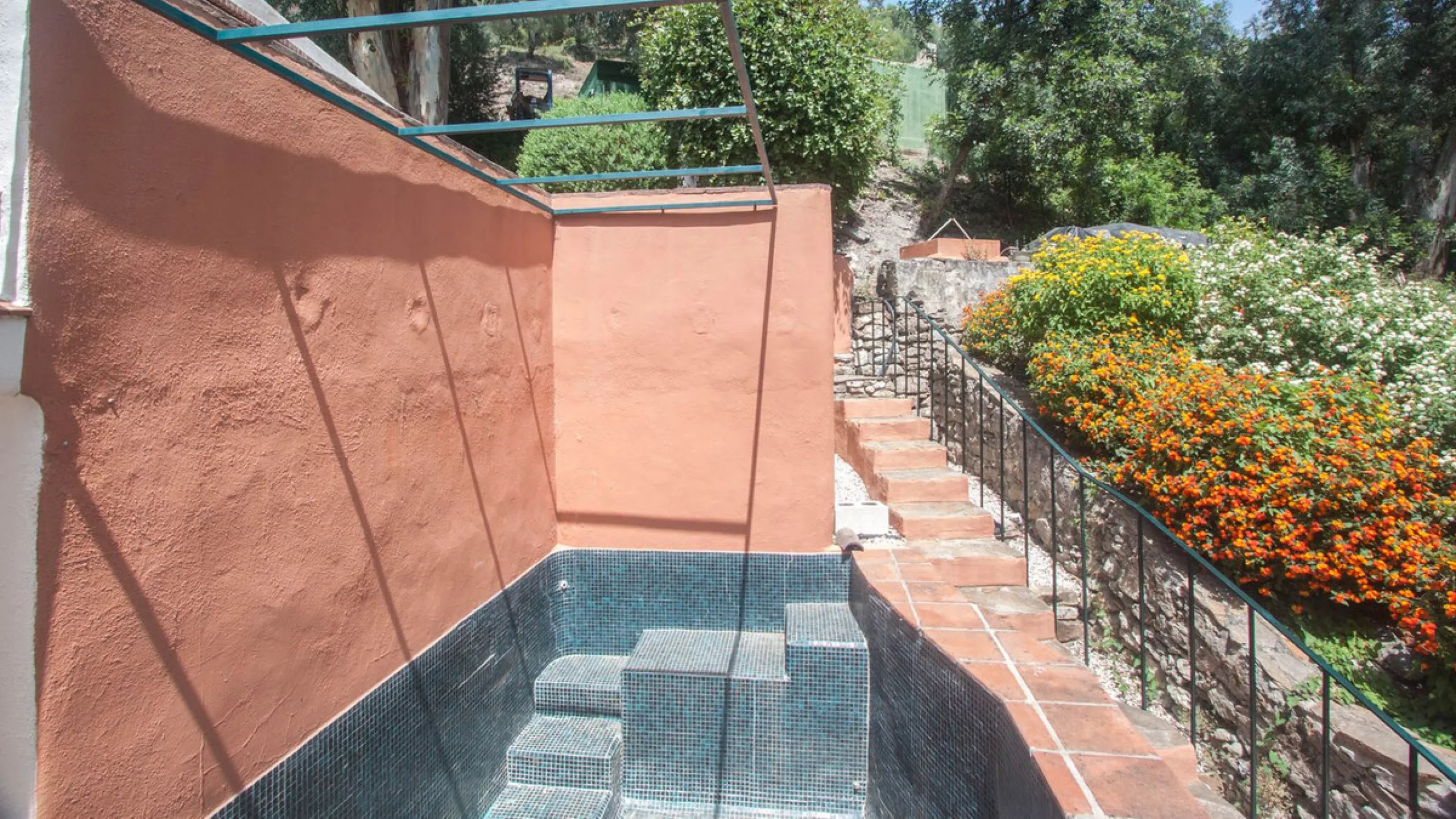 House - Finca - Cortijo в продаже в Gaucín, Málaga. В доме 6 спален и 4 ванных комнат. Площадь дома 620 м². Площадь участка 13840 м²