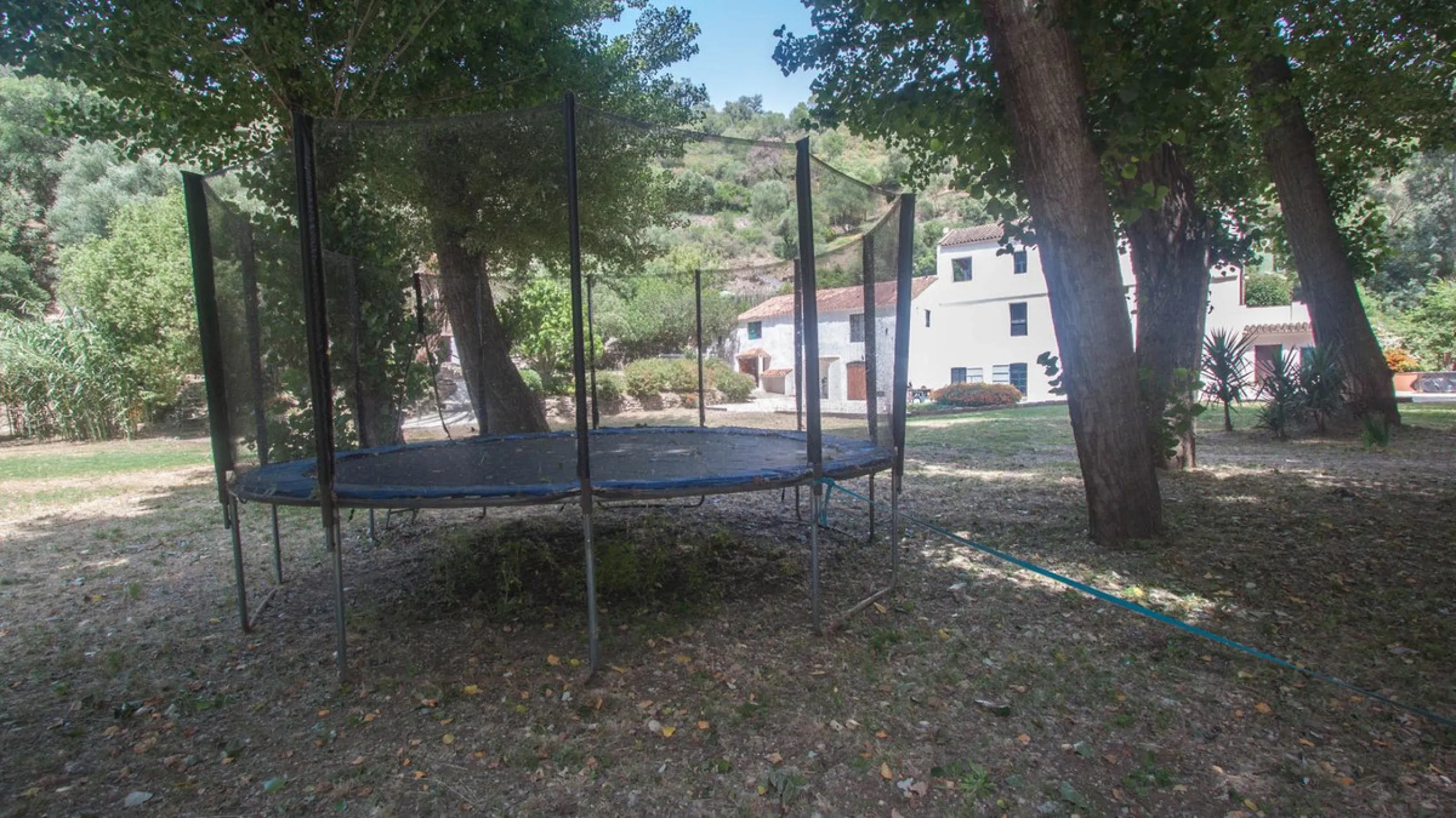 House - Finca - Cortijo в продаже в Gaucín, Málaga. В доме 6 спален и 4 ванных комнат. Площадь дома 620 м². Площадь участка 13840 м²