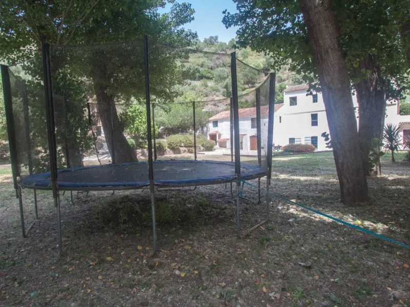 House - Finca - Cortijo в продаже в Gaucín, Málaga. В доме 6 спален и 4 ванных комнат. Площадь дома 620 м². Площадь участка 13840 м²