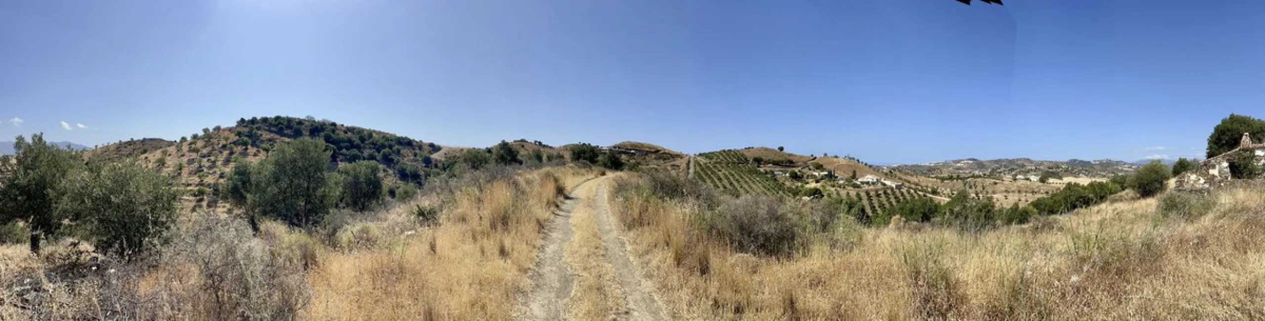 Plot - Land with Ruin в продаже в Mijas, Málaga. Площадь дома 172 м². Площадь участка 46545 м²