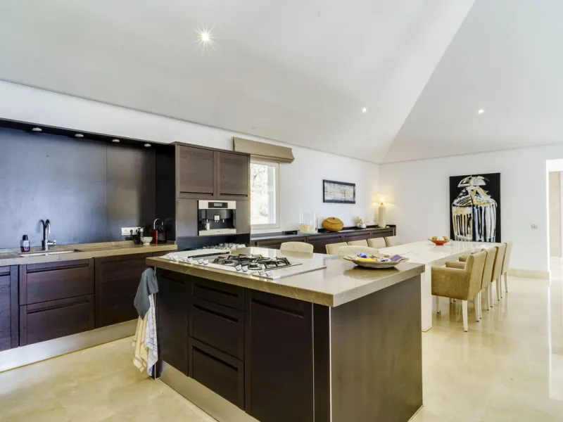 Exceptional luxury villa on a double plot and with spectacular panoramic views for sale