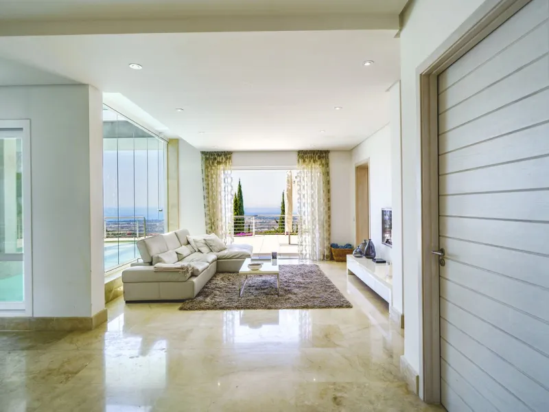 Exceptional luxury villa on a double plot and with spectacular panoramic views for sale