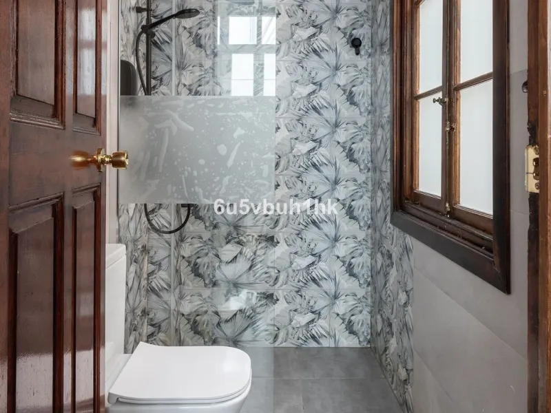 Apartment - Ground Floor Apartment в продаже в Málaga, Málaga. В доме 3 спален и 3 ванных комнат. Площадь дома 211 м²