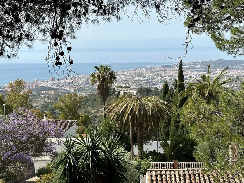 Plot - Residential Plot в продаже в Mijas, Málaga. Площадь дома 961 м². Площадь участка 2746 м²