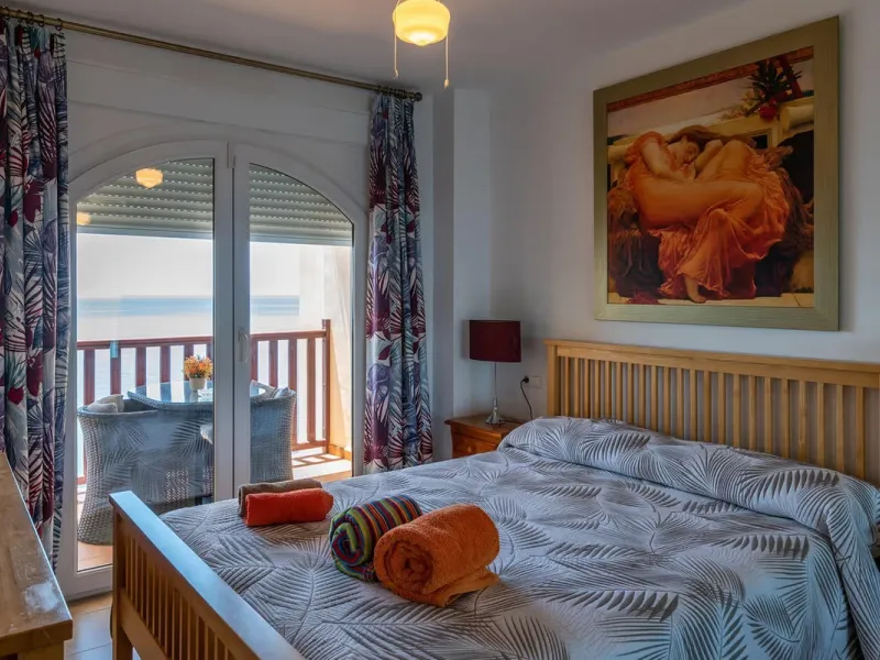 2 bedroom apartment with tourist license
