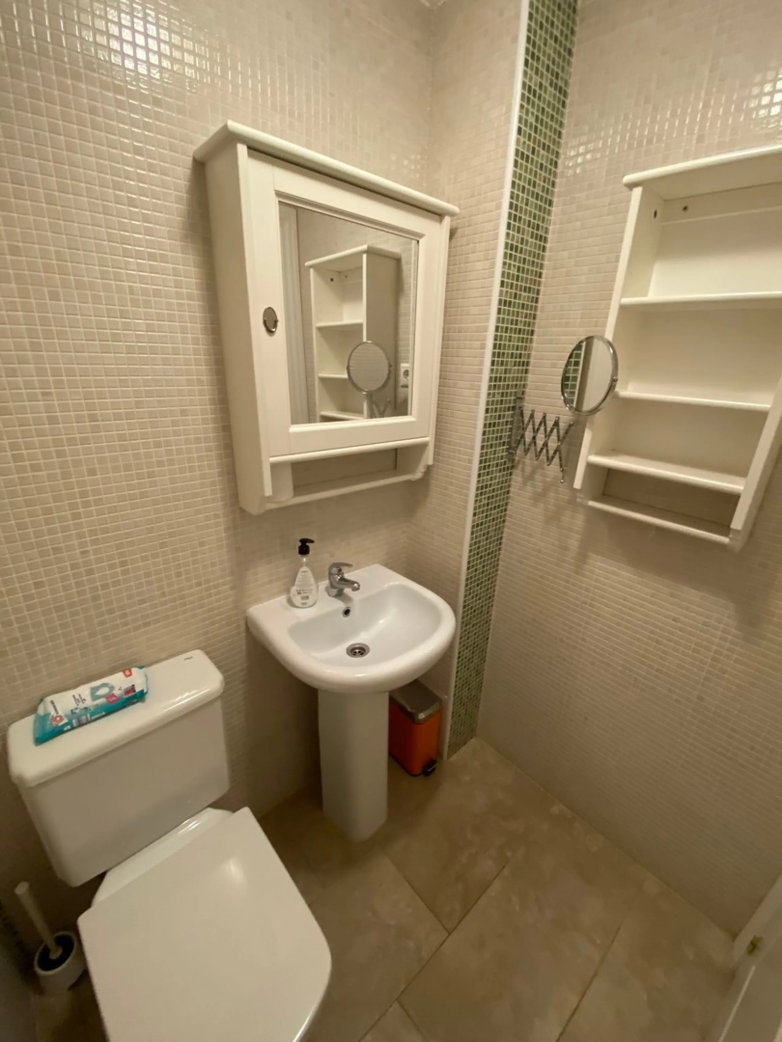 2 bedroom apartment with tourist license