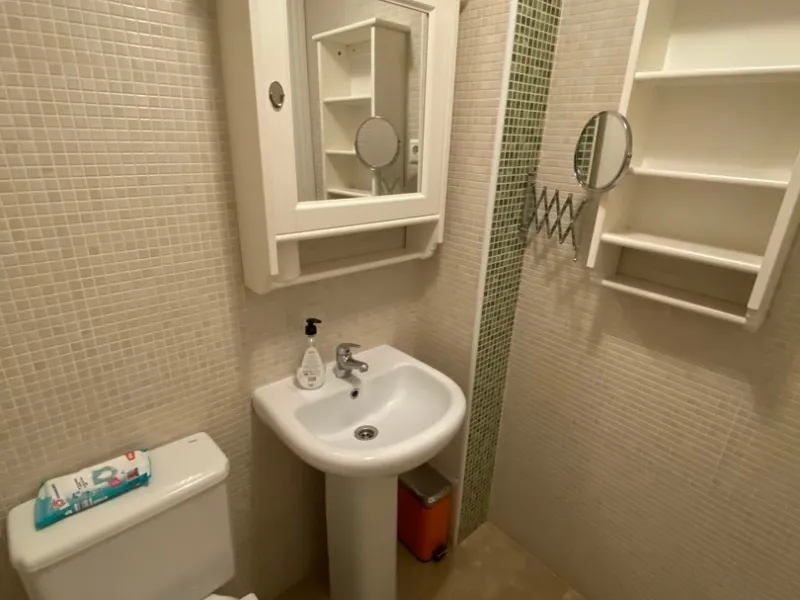 2 bedroom apartment with tourist license